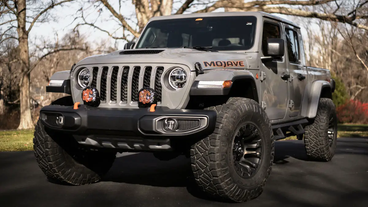 Jeep Gladiator 3rd Brake Light Not Working (Diagnosis and Fixes)